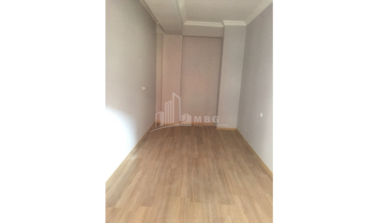 For Sale Flat, in Bagebi