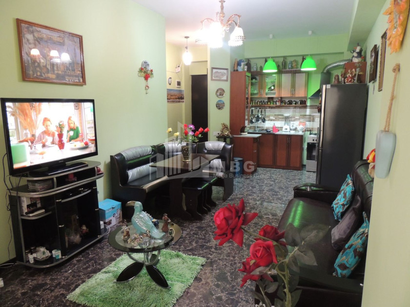 For Sale Flat, in Nutsubidze micro-districts (I-V)