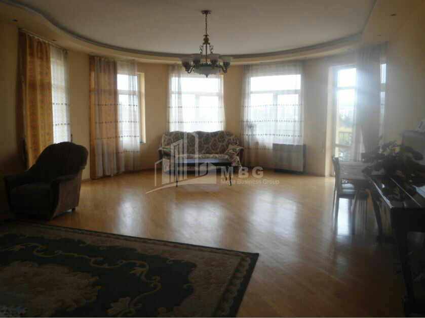 For Sale Flat, in Vera