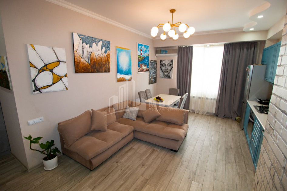 For Sale Flat, in Isani