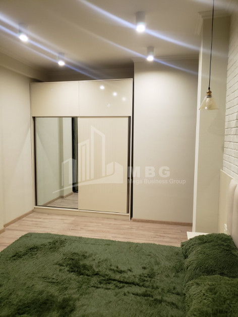 For Rent Flat, in Vedzisi