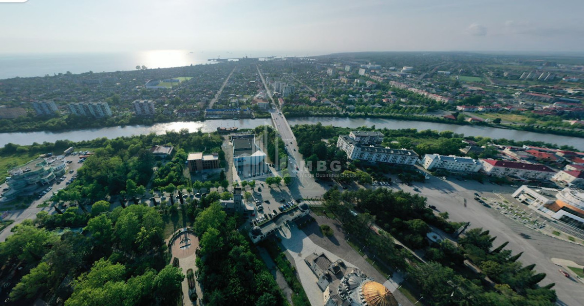 Продается Здание Коммерческий, в Город Поти