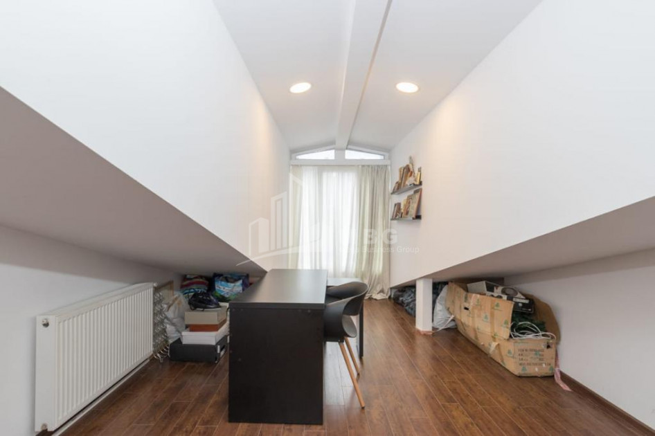 For Sale Flat, in Vake