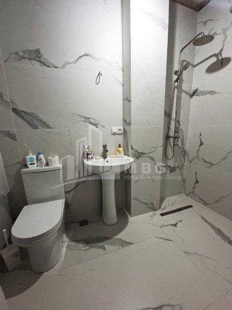 For Sale New building Flat On Street A. Politkovskaya (Jikia), საბურთალო
