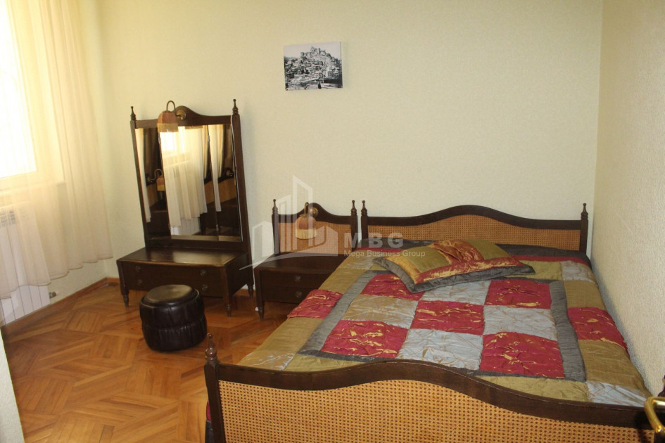 В аренду Квартира, в Ваке Район