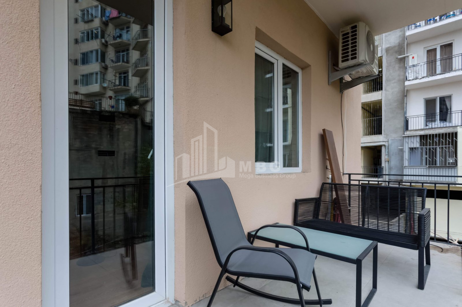 For Sale Flat, in Bagebi