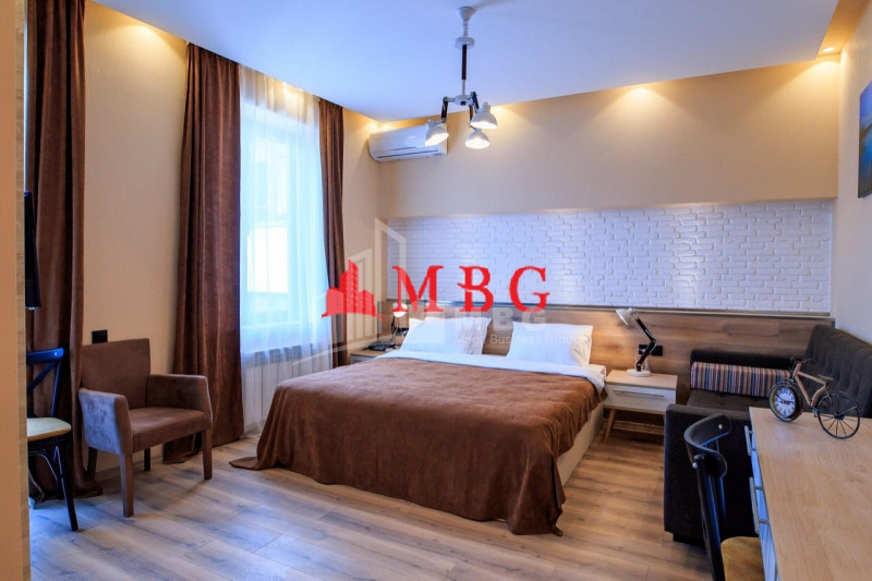 For Rent Hotel - Resort Commercial, in Vera