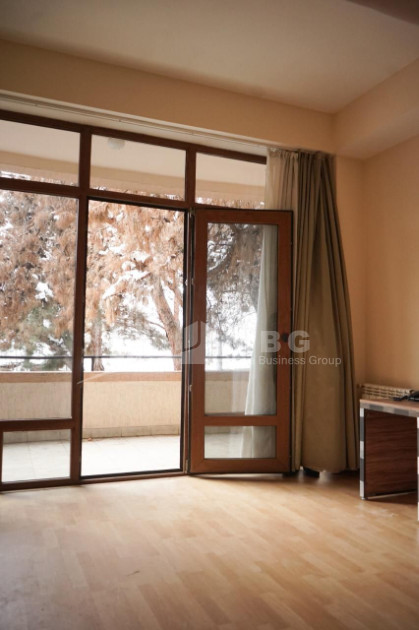 For Rent Hotel - Resort Commercial, in Mtatsminda District