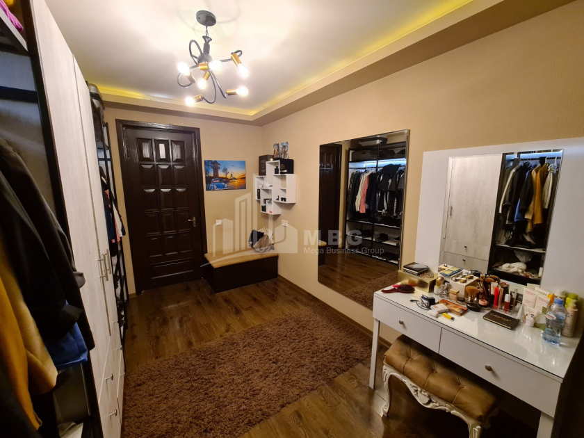 For Sale Flat, in Vake District