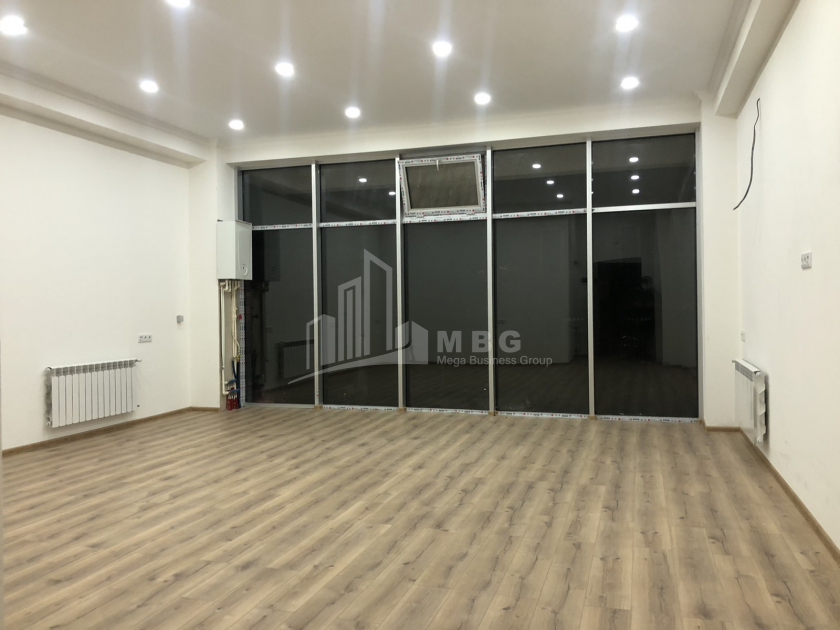 For Rent Витражный фасад Commercial, in Saburtalo