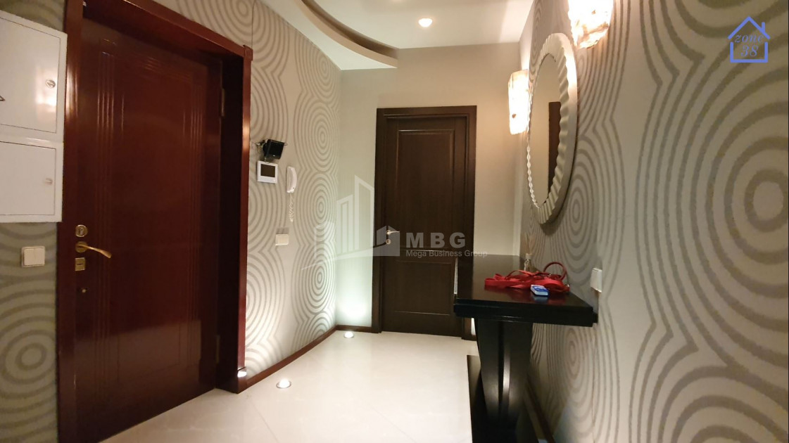 For Sale Flat, in Vake