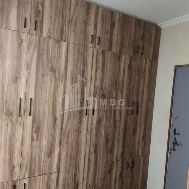 For Sale Flat, in Gldani Massive