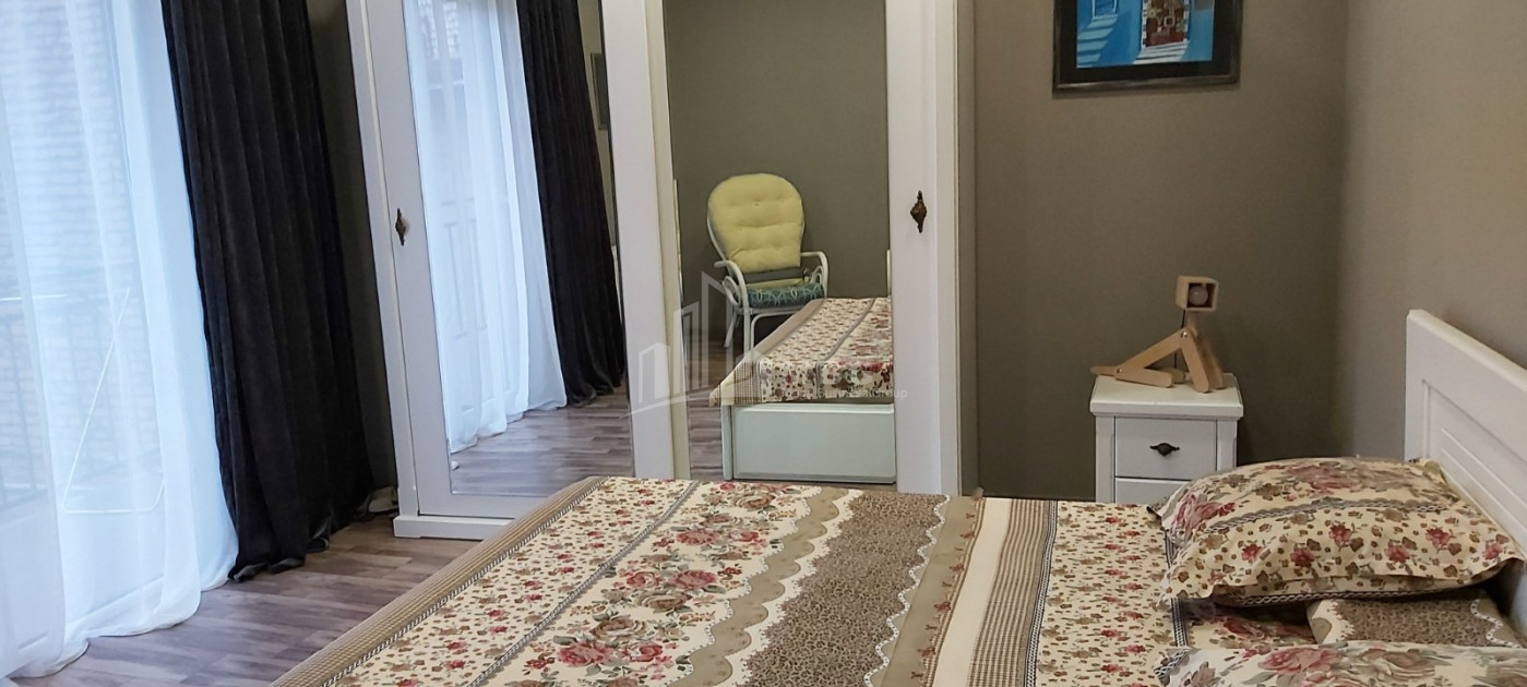 For Rent House - Villa, in Mtatsminda District