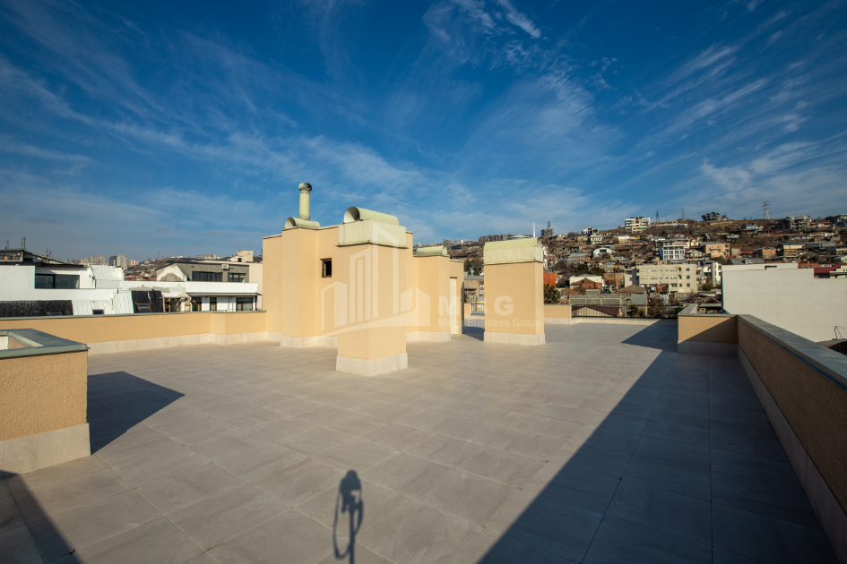 For Sale Flat, in Vedzisi