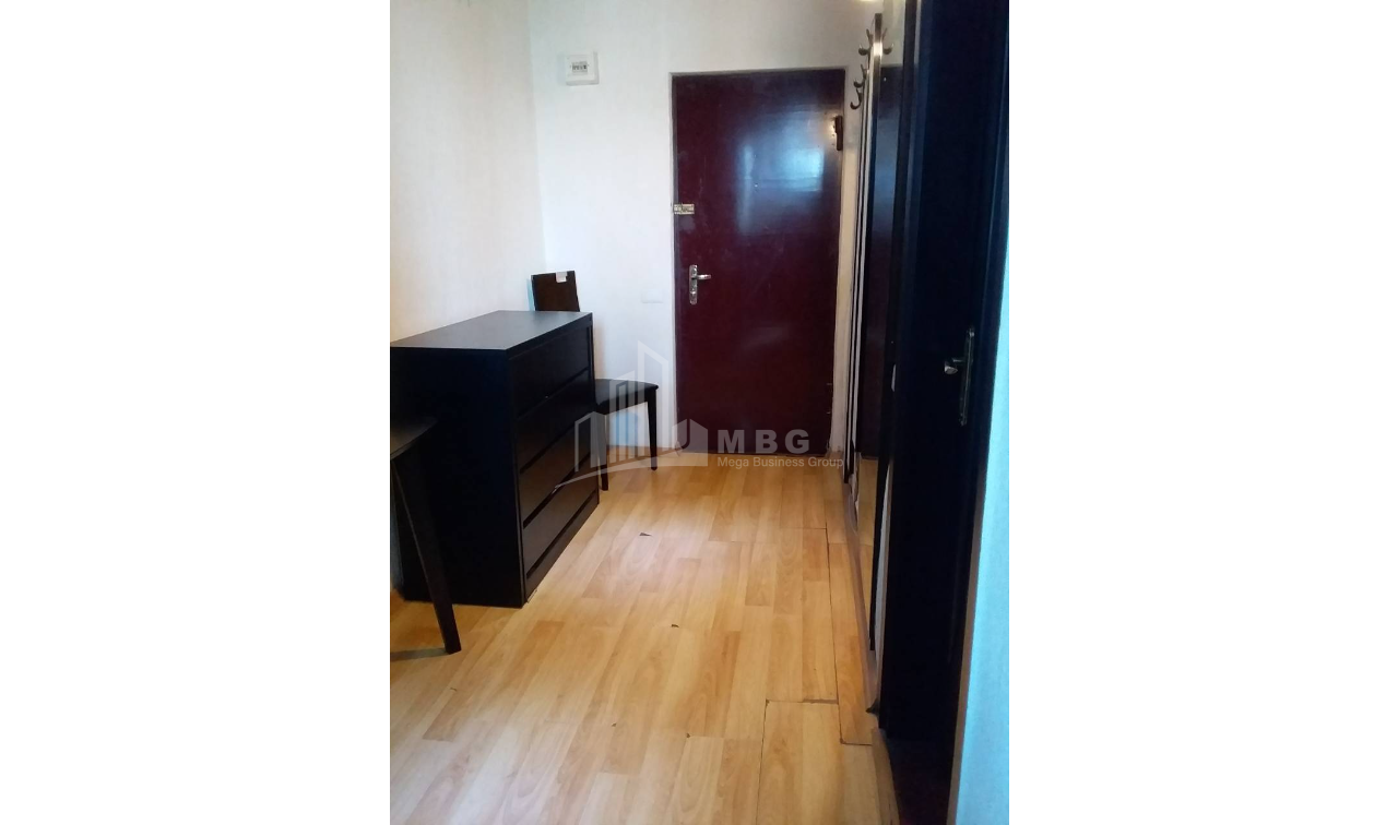 For Sale Flat, in Nutsubidze micro-districts (I-V)