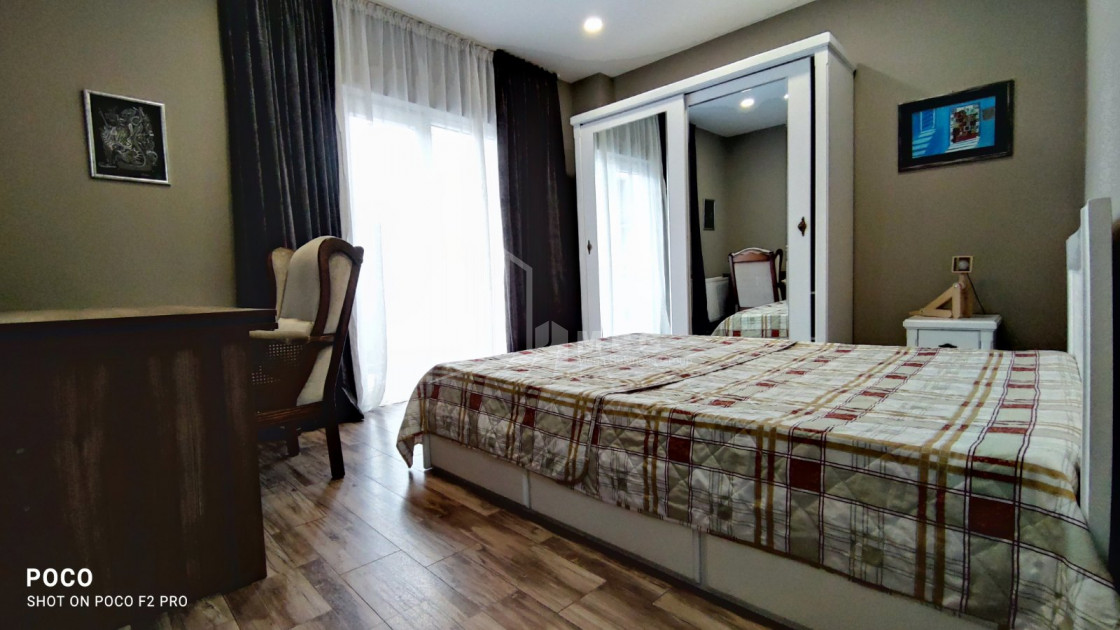 For Rent House - Villa, in Mtatsminda