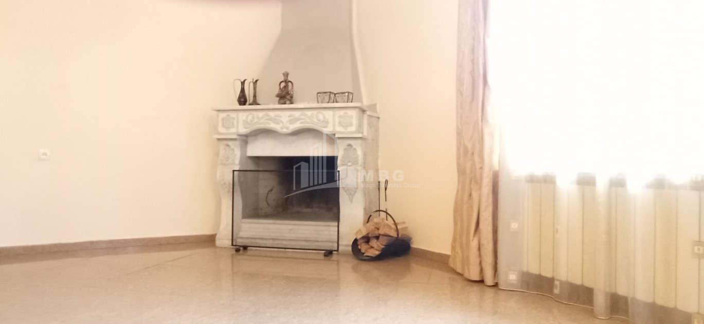 For Rent House - Villa, in Zemo Vera