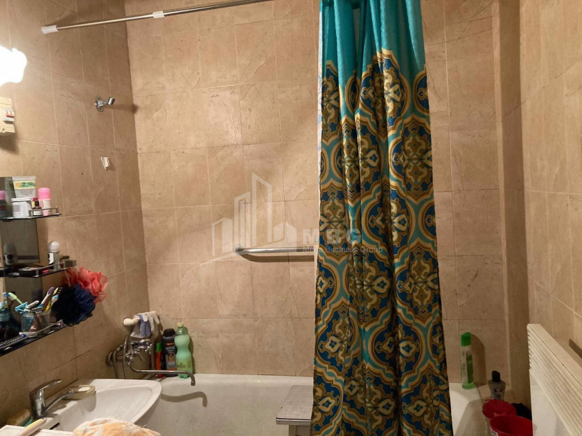 Продается Квартира, в Ваке