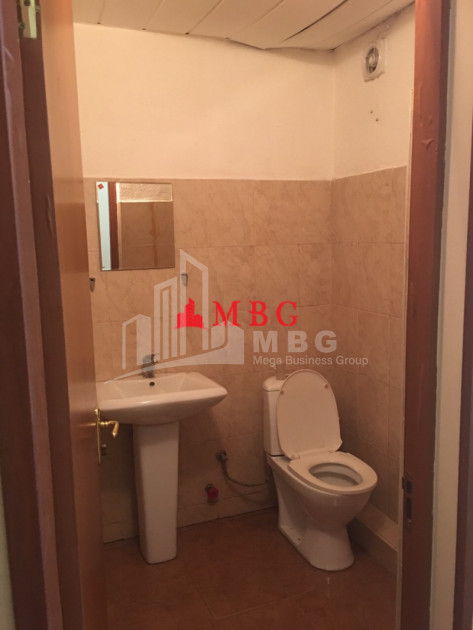 For Rent Витражный фасад Commercial, in Vake