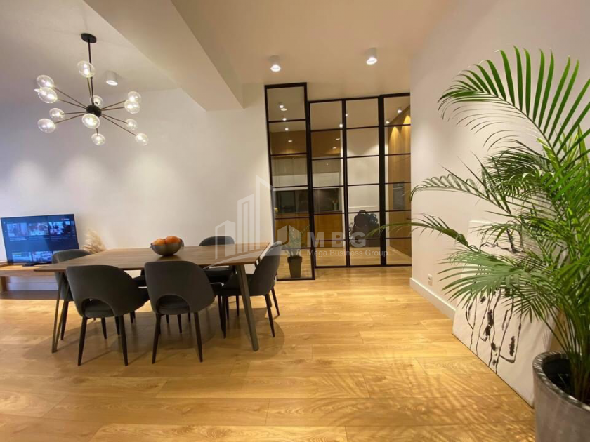 For Sale Flat, in Vera