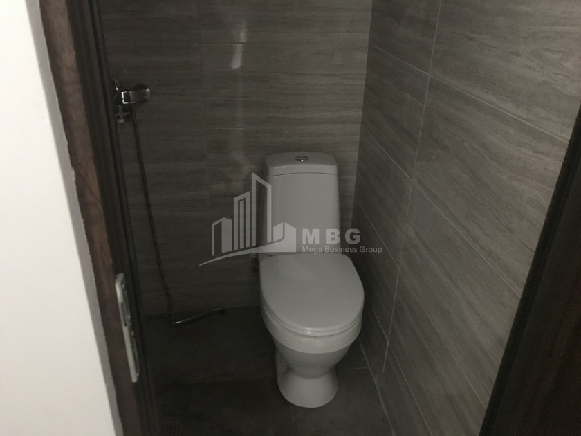 ქირავდება სავაჭრო კომერციული ფართი, ვაჟა-ფშაველას კვარტალები