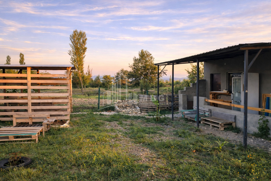 For Sale Country Land In Samgorski, Samgori District