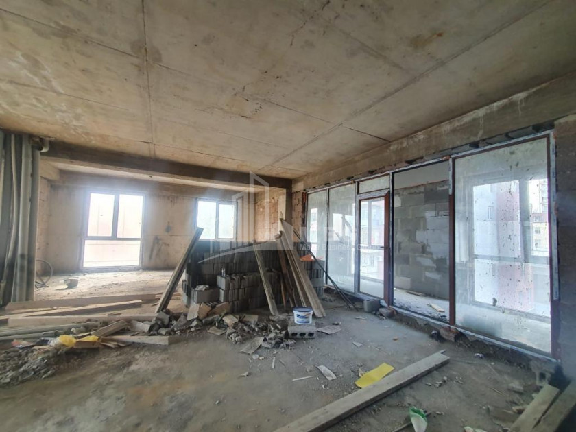 For Sale Flat, in Saburtalo