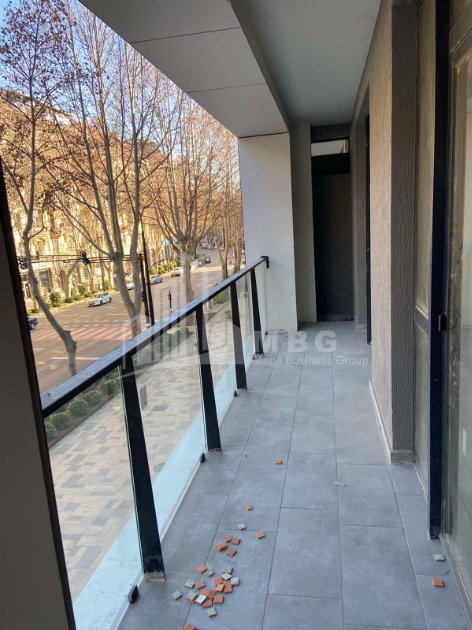 For Rent Витражный фасад Commercial, in Vake