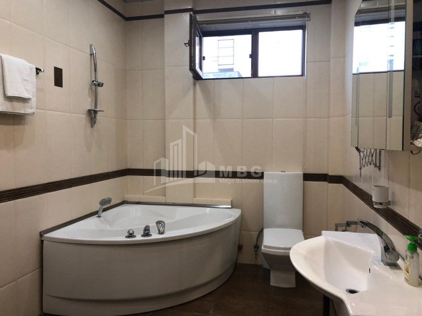 В аренду Квартира, в Мтацминда