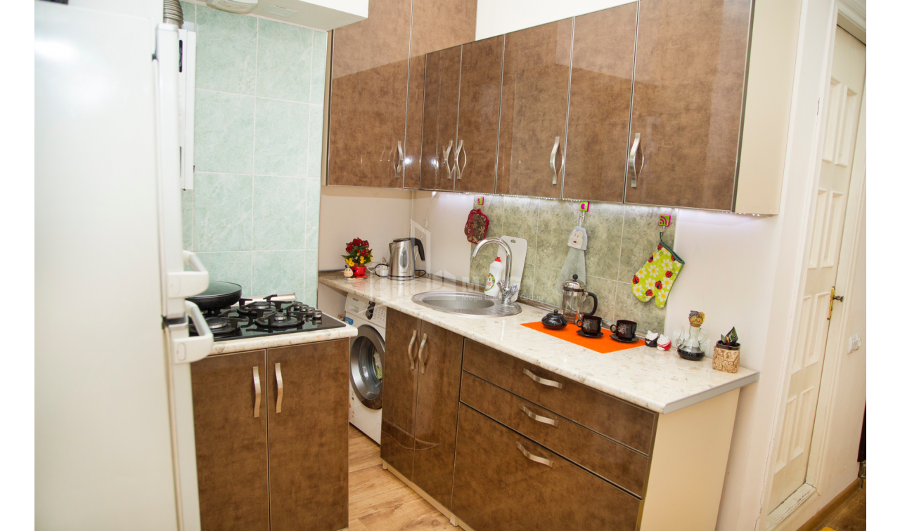 For Sale Flat, in Sololaki