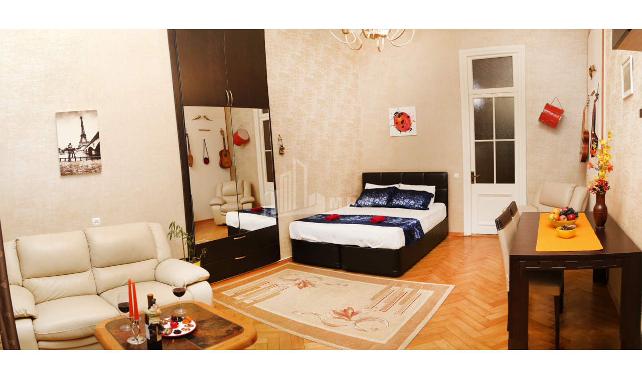 For Sale Flat, in Sololaki