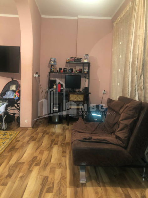 For Sale Flat, in Varketili