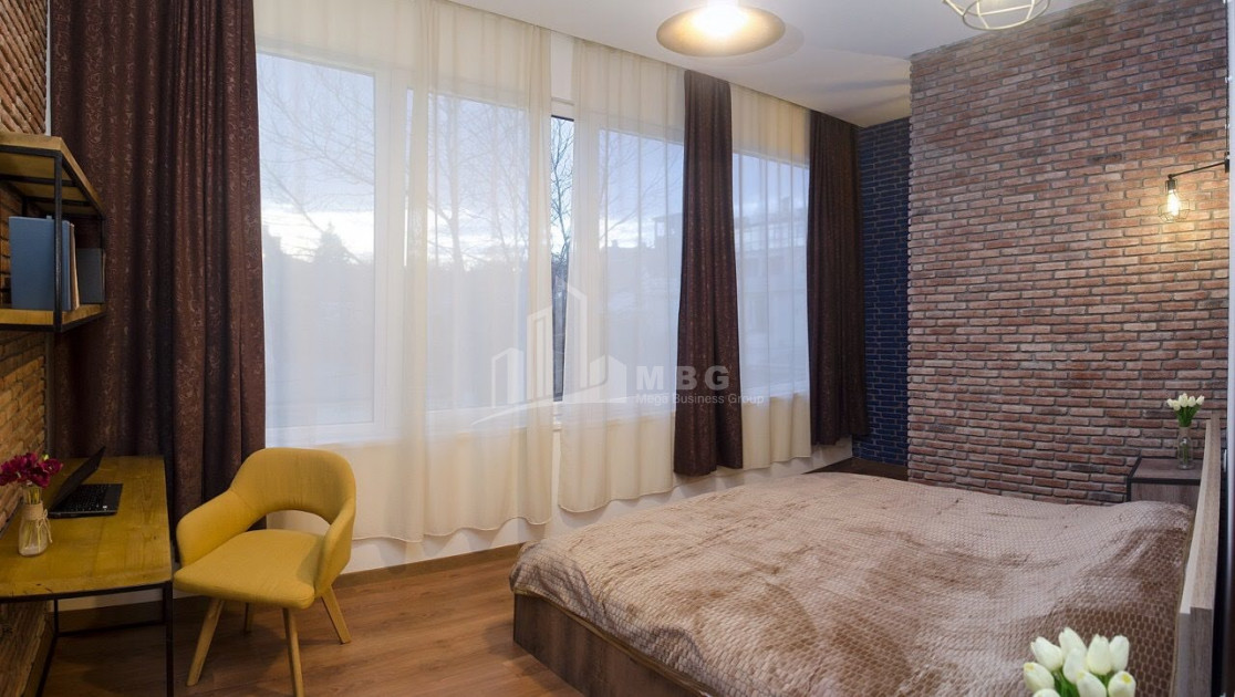 For Sale Flat, in Okros ubani