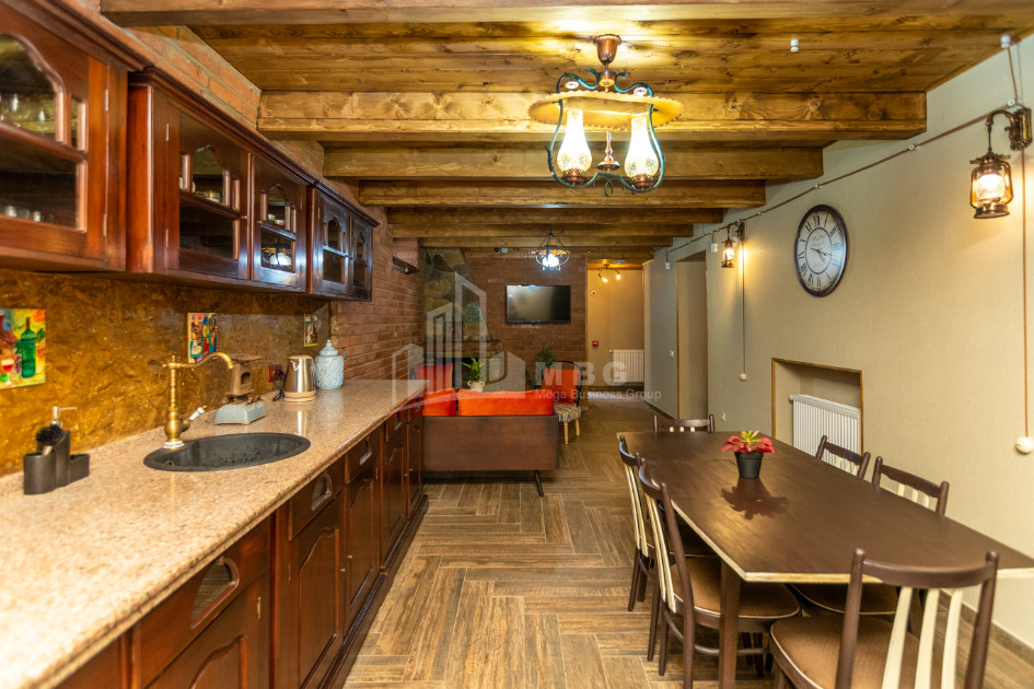 For Rent House - Villa, in Mtatsminda District