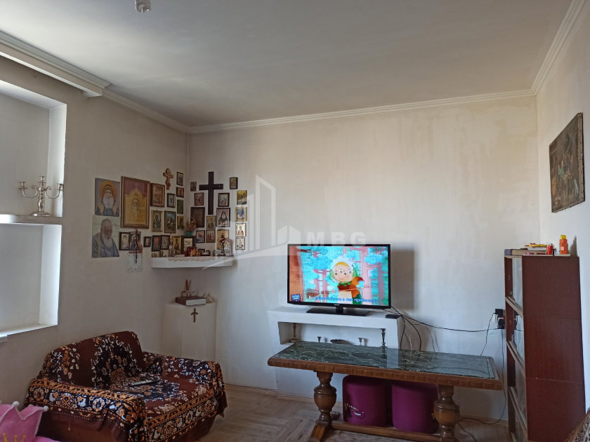 For Sale Flat, in Nadzaladevi