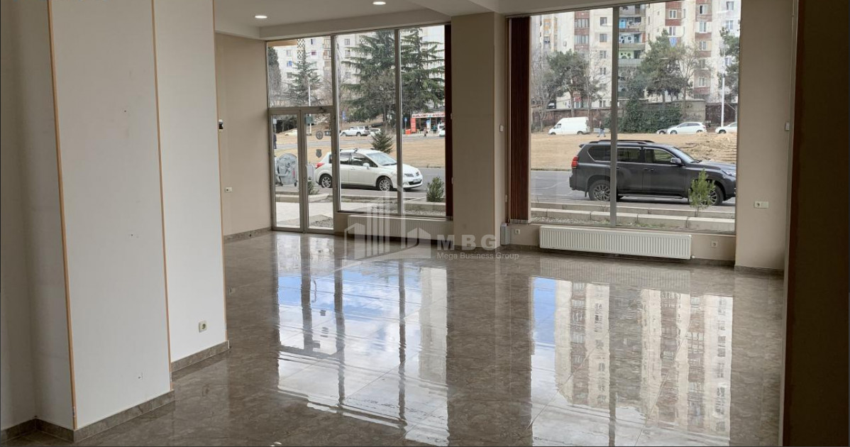 For Sale Витражный фасад Commercial, in Varketili