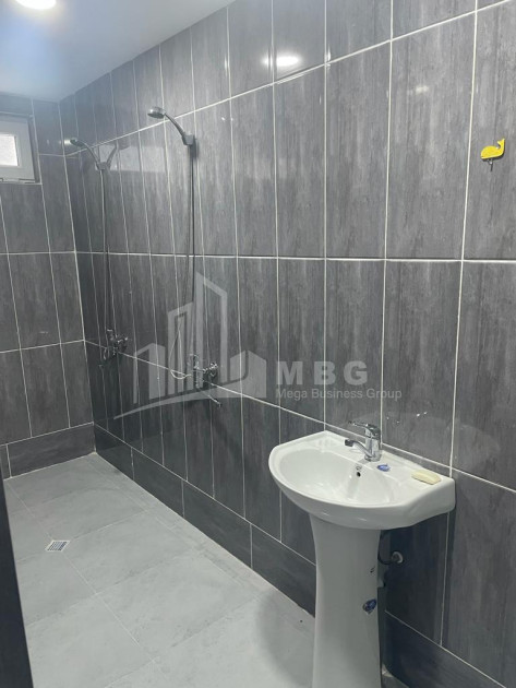 For Sale Refrigerator-freezer area Commercial In Ruisi, Kareli