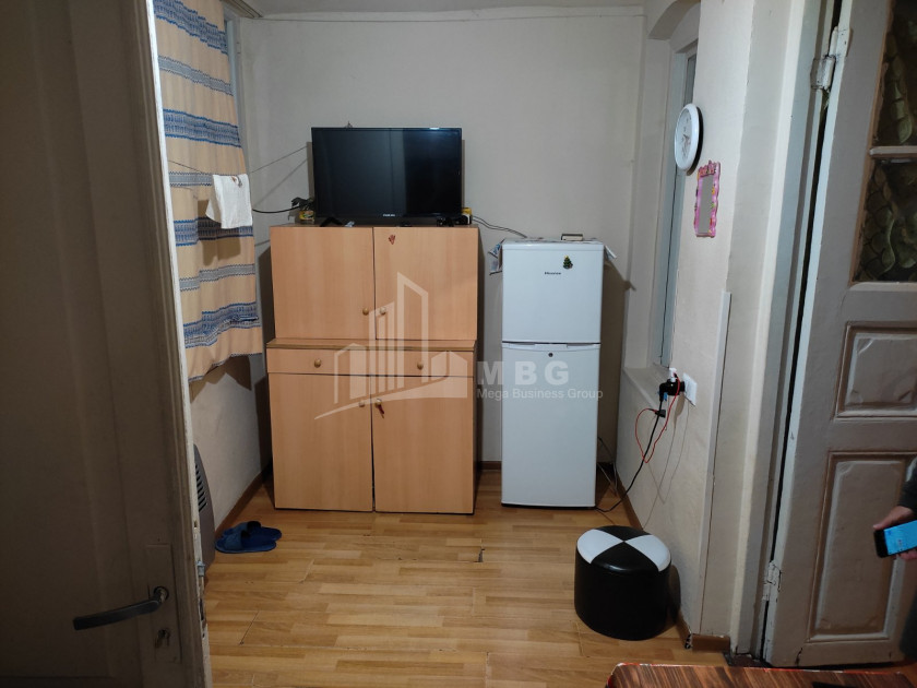 For Sale Flat, in Isani