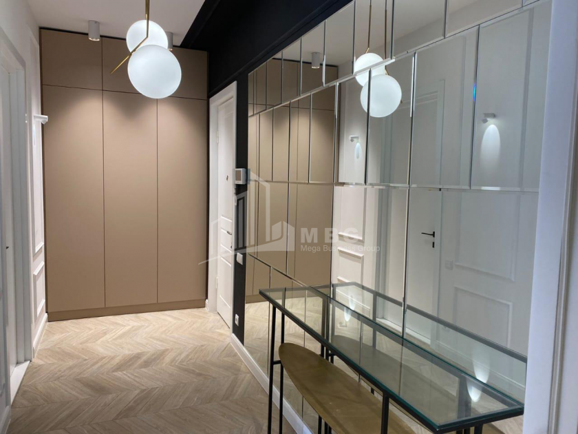 For Sale Flat, in Vake