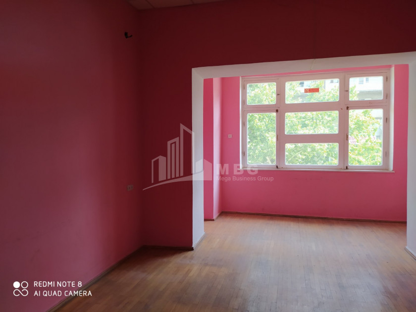 For Rent For office Commercial, in Saburtalo