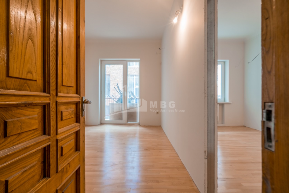 For Sale Flat, in Plekhanovi