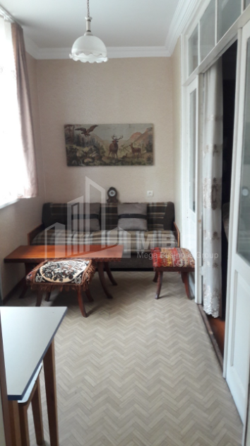 იყიდება ბინა, ვაზისუბანი