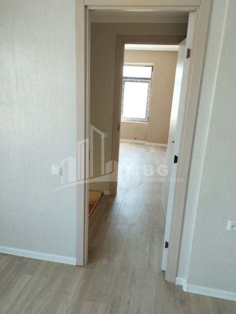 For Sale Flat, in Metromsheni