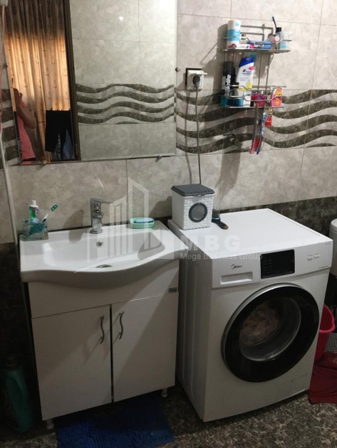 For Sale Flat, in Varketili