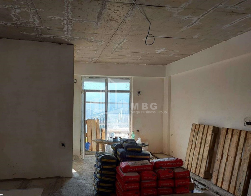 For Sale Flat, in Isani