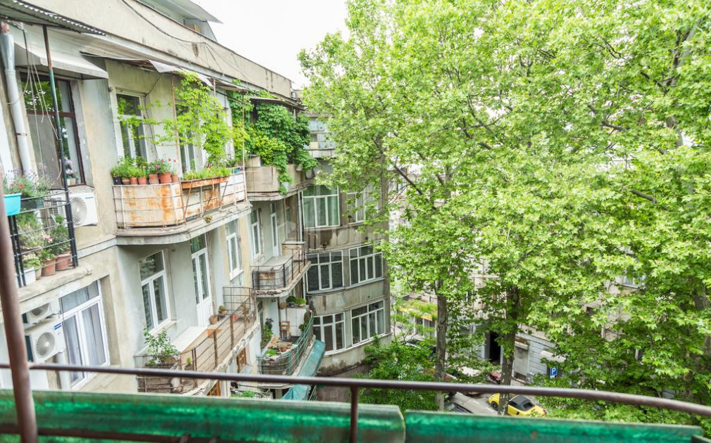 В аренду Квартира, в Мтацминда