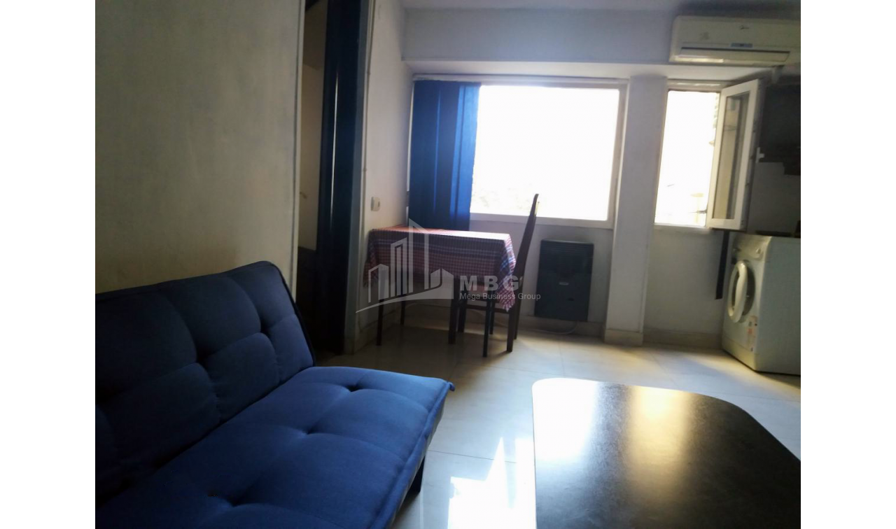 For Sale Flat, in Vera