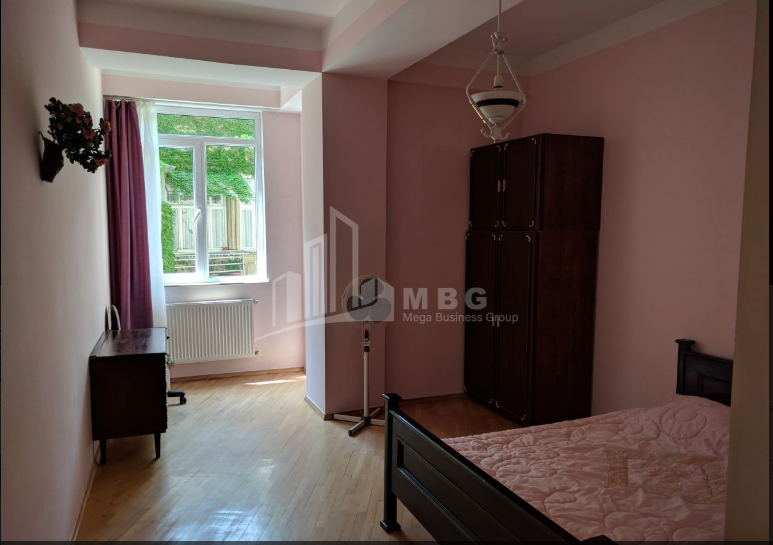 For Sale Flat, in Vake