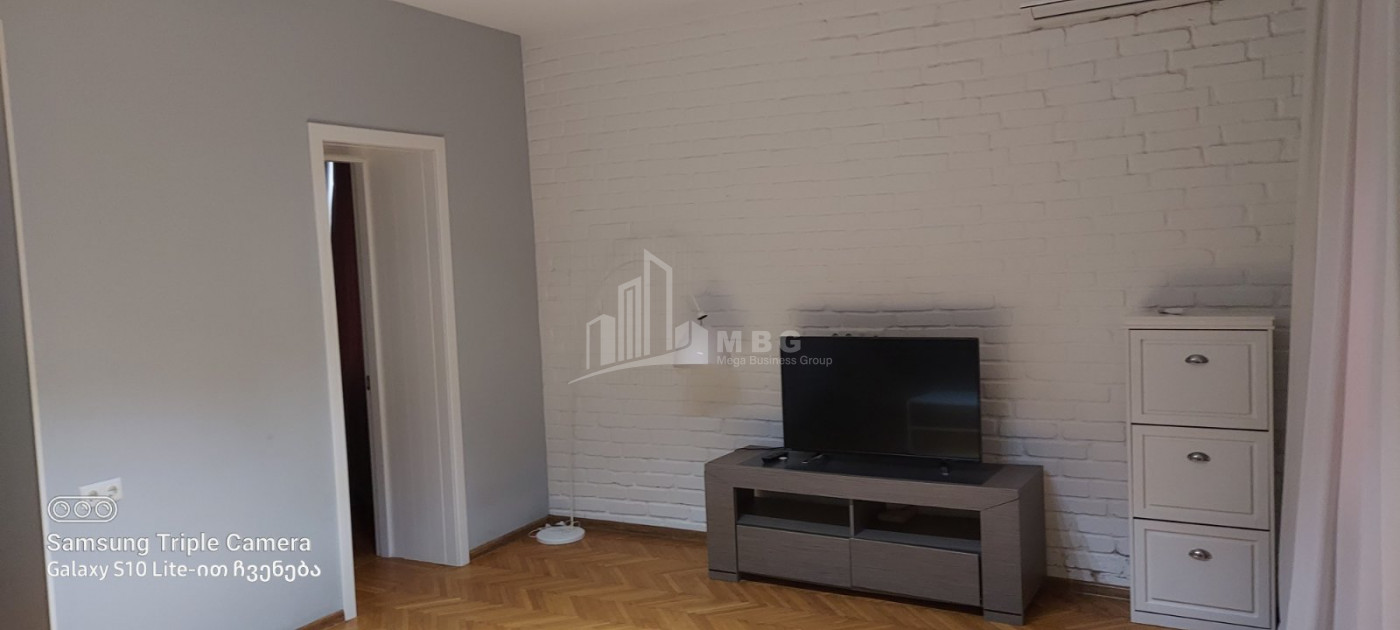 For Sale For office Commercial, in Mtatsminda