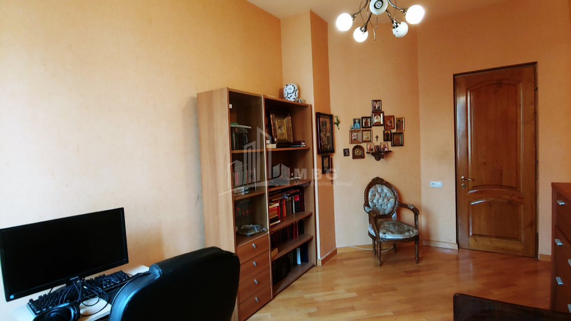 For Sale Flat, in Saburtalo